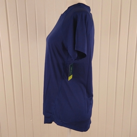 Tek Gear workout gear shirt size S tall - Picture 2 of 3